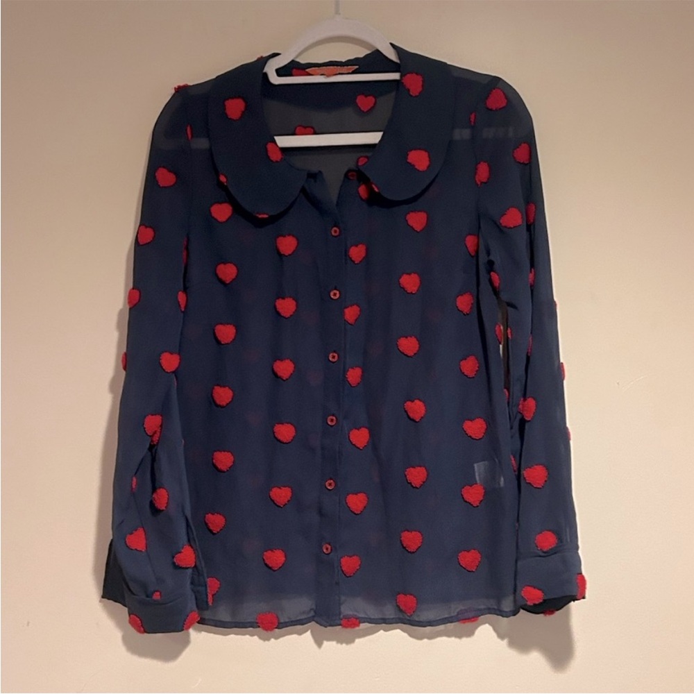 ModCloth Navy Blue And Red Fuzzy Heart Print Blouse Sz Med